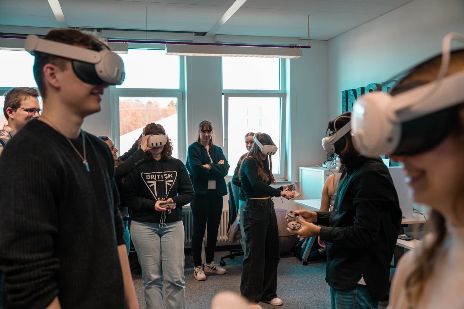 Mixed Reality Collaboration in practice
